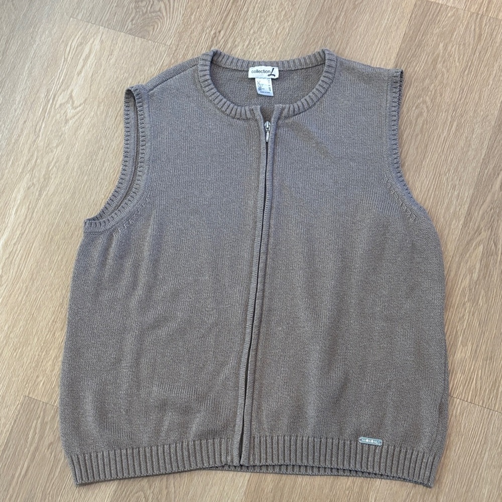 Collection B Women's Taupe Zip-Up Sweater Vest